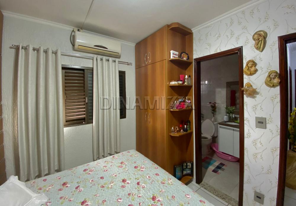 Comprar Apartamento / Padrão em Uberaba R$ 350.000,00 - Foto 4