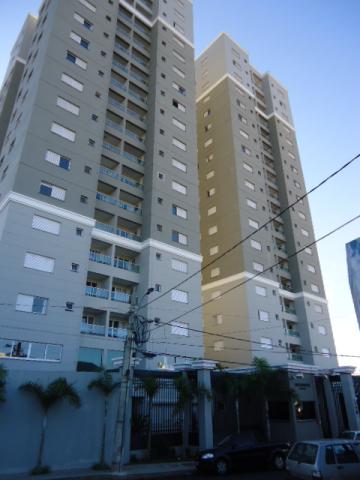 Alugar Apartamento / Padrão em Uberaba. apenas R$ 430.000,00