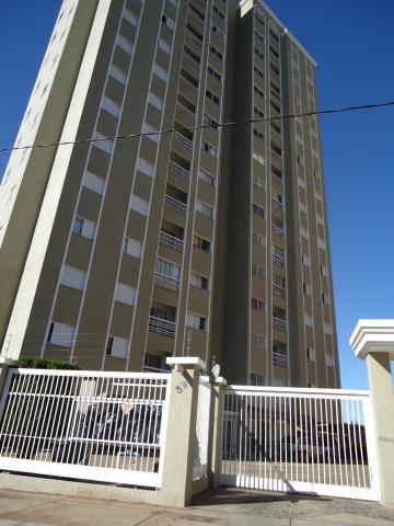 Alugar Apartamento / Padrão em Uberaba. apenas R$ 280.000,00
