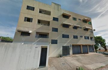 Alugar Apartamento / Padrão em Uberaba. apenas R$ 790,00
