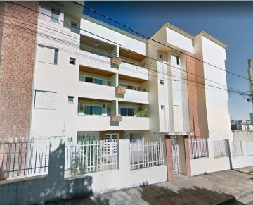 Alugar Apartamento / Padrão em Uberaba. apenas R$ 650.000,00