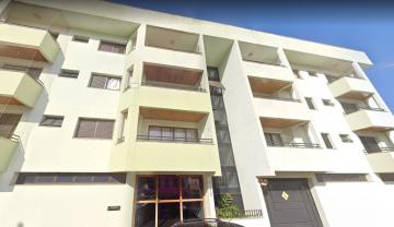 Alugar Apartamento / Padrão em Uberaba. apenas R$ 395.000,00