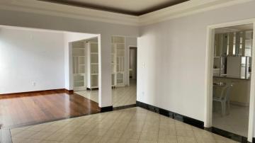 Alugar Casa / Padrão em Condomínio em Uberaba. apenas R$ 6.000,00