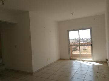 Alugar Apartamento / Padrão em Uberaba. apenas R$ 270.000,00