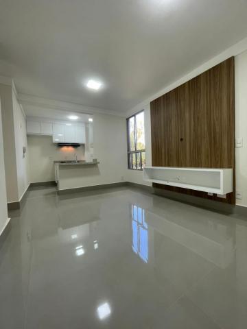 Alugar Apartamento / Padrão em Uberaba. apenas R$ 190.000,00