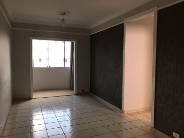 Alugar Apartamento / Padrão em Uberaba. apenas R$ 850,00