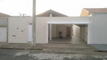 Alugar Casa / Padrão em Uberaba. apenas R$ 250.000,00