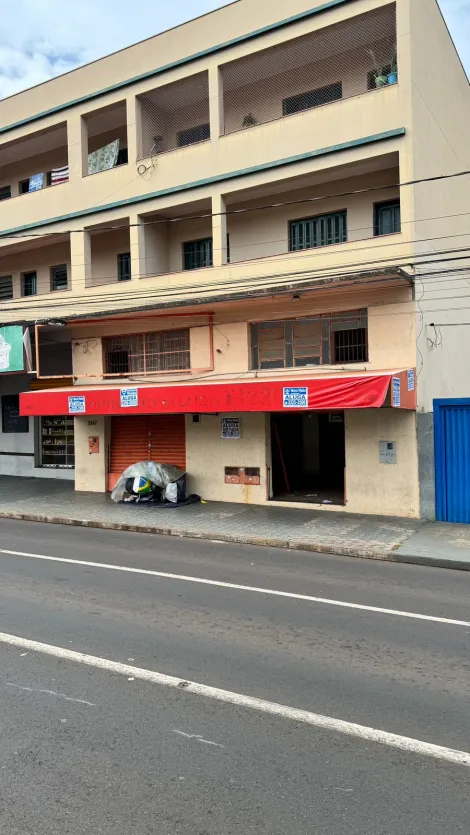 loja comercial para frente da Avenida Leopoldino e Bem Próximo ao Mercado municipal de Uberaba