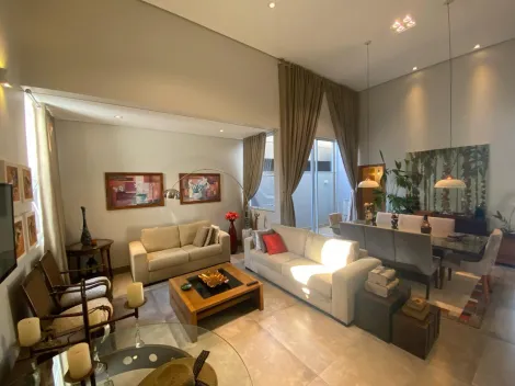 Alugar Casa / Padrão em Condomínio em Uberaba. apenas R$ 1.600.000,00